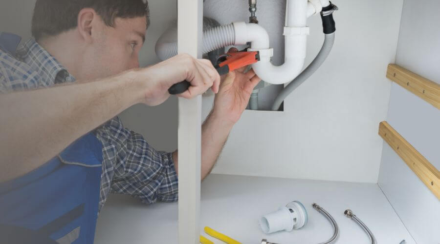Local annual plumbing maintenance in Clarendon, TX